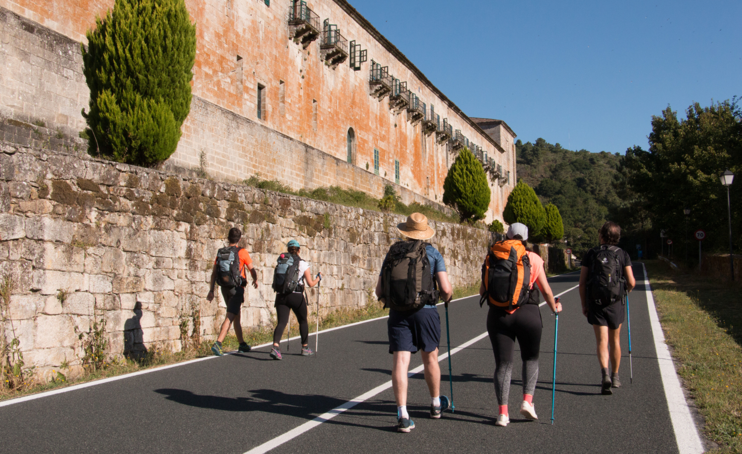 La Compostela sostenible a pie.